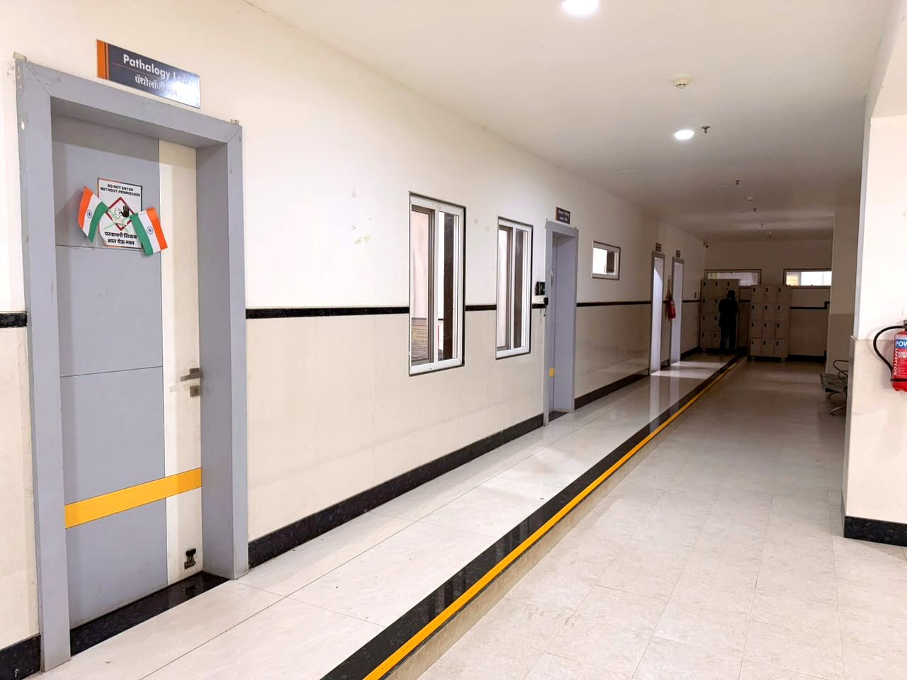 Diagnostics Wing Clinical Corridor
