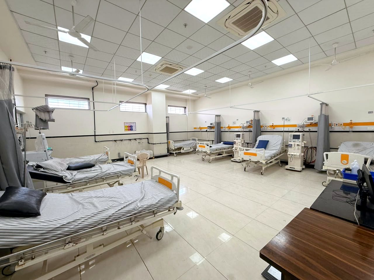 Multi-Station Dialysis & Daycare Suite